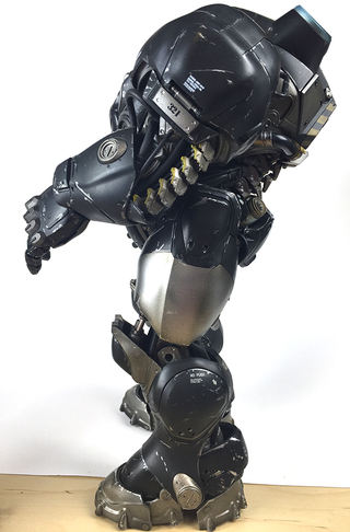 Illustration for article titled The Ultimate StarCraft Action Figure